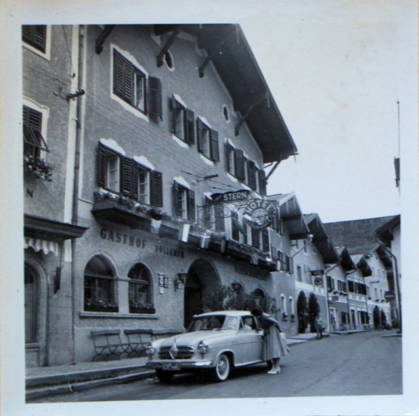 Borgward Isabella at Italy 1954 fifty Factoryphotos (1080)